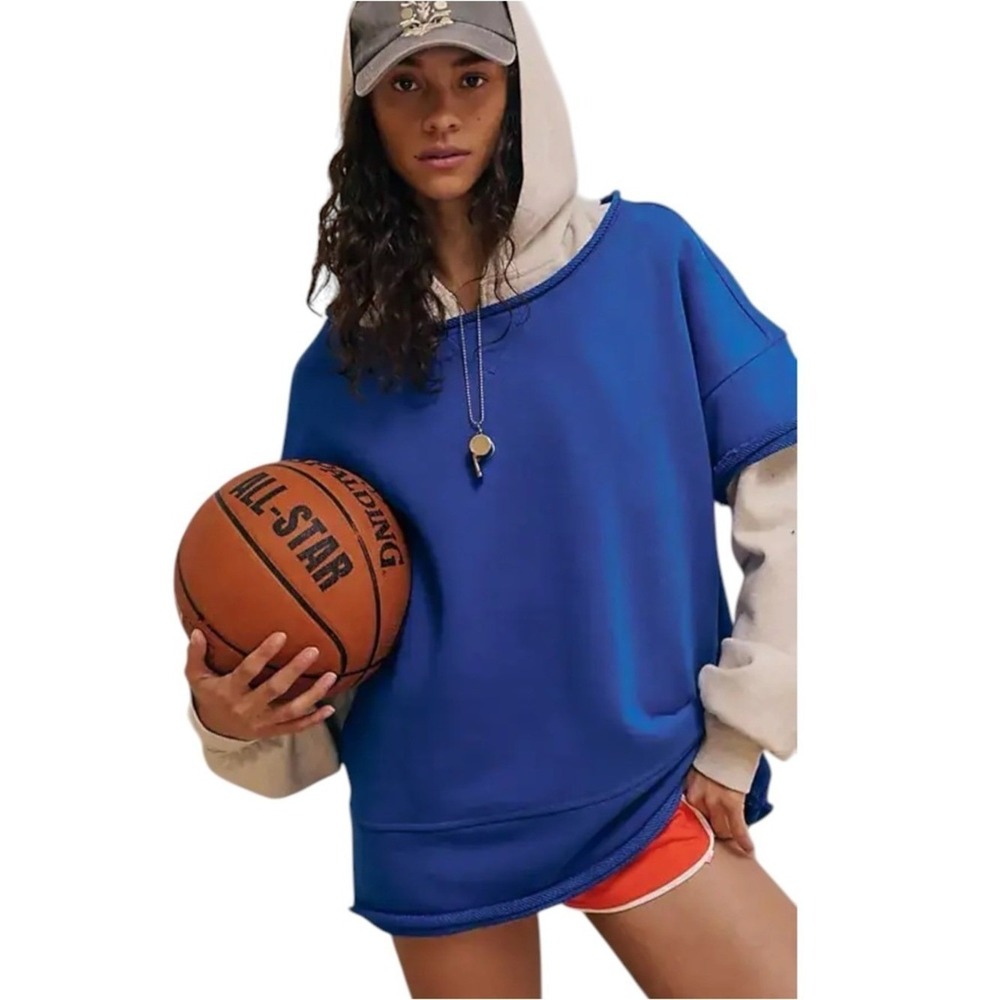 New FREE PEOPLE Movement Cruise Off the Shoulder Sweatshirt Blue Oversized M